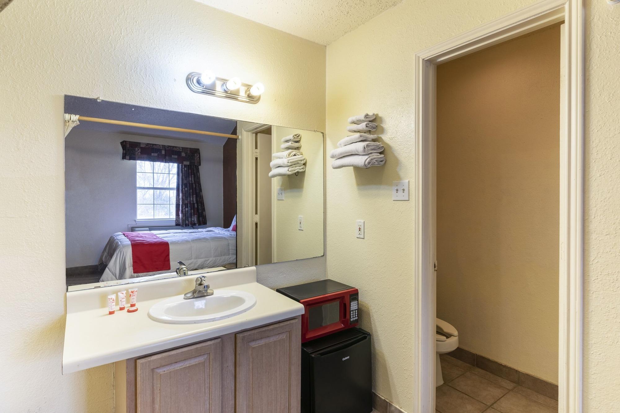 Oyo Hotel Decatur Tx Hwy 287 Northwest Экстерьер фото