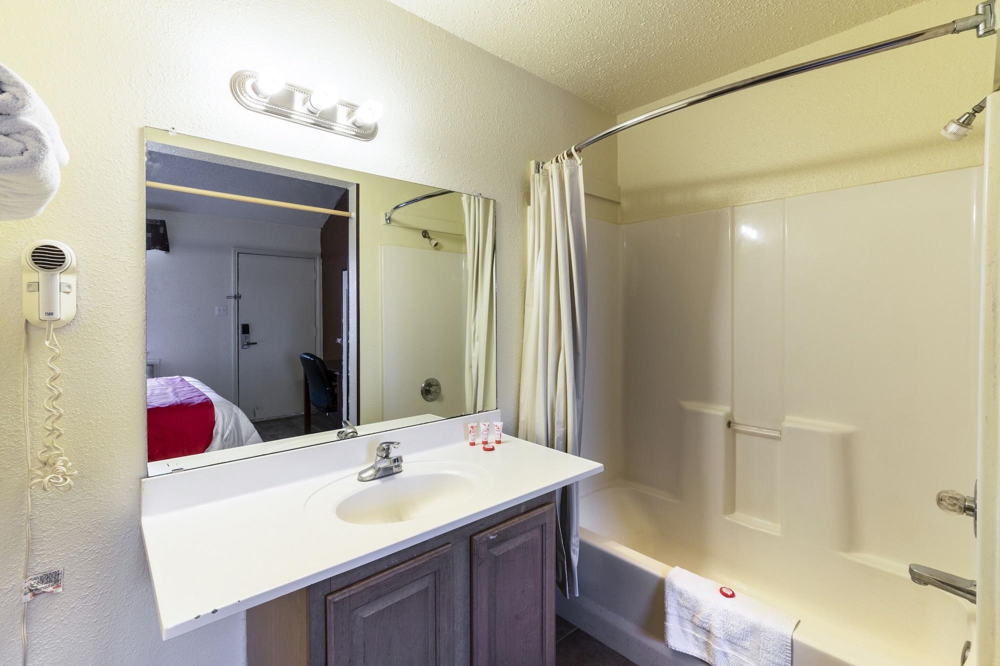 Oyo Hotel Decatur Tx Hwy 287 Northwest Экстерьер фото