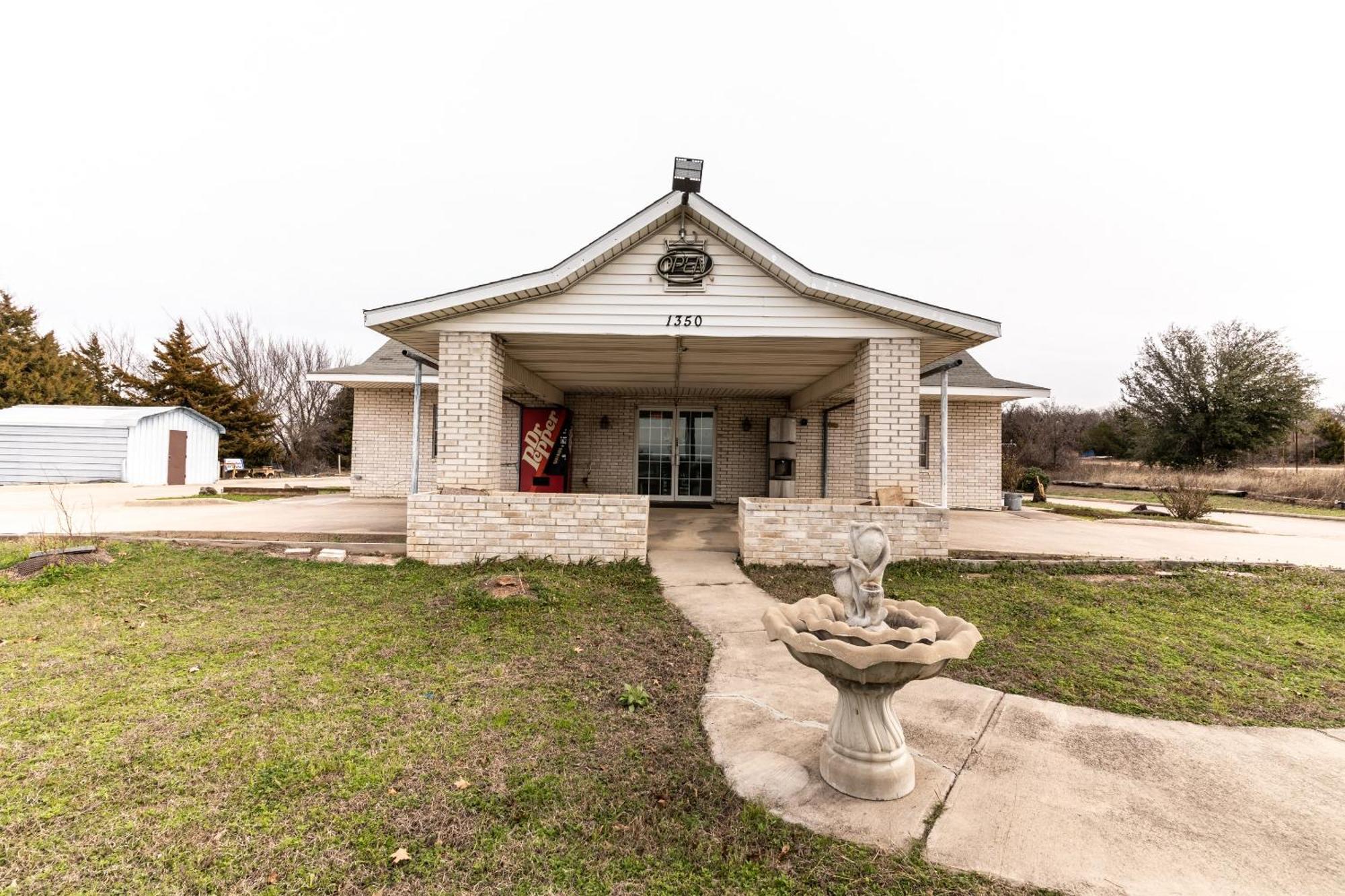 Oyo Hotel Decatur Tx Hwy 287 Northwest Экстерьер фото